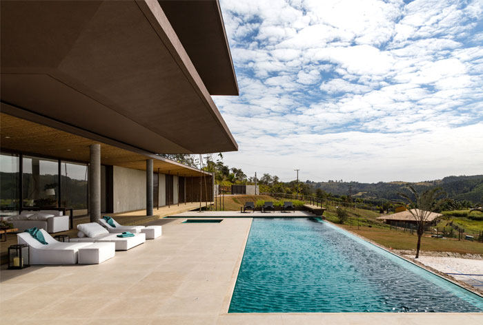 巴西现代乡村别墅-5