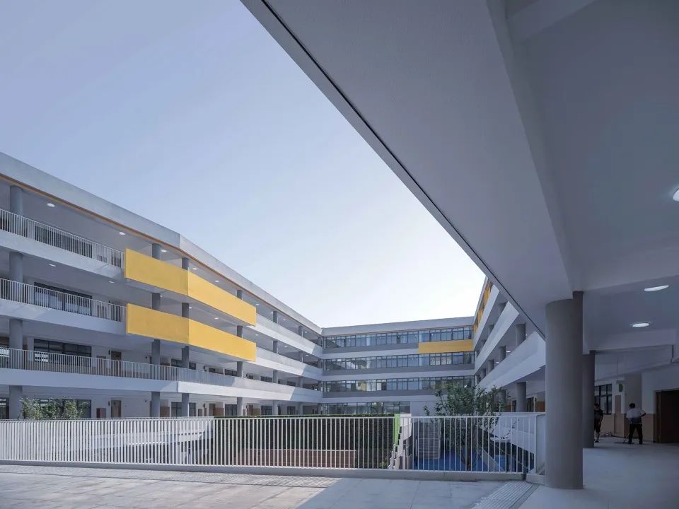 苏州工业园区星浦实验中学丨中国苏州丨苏州华造建筑设计有限公司-37