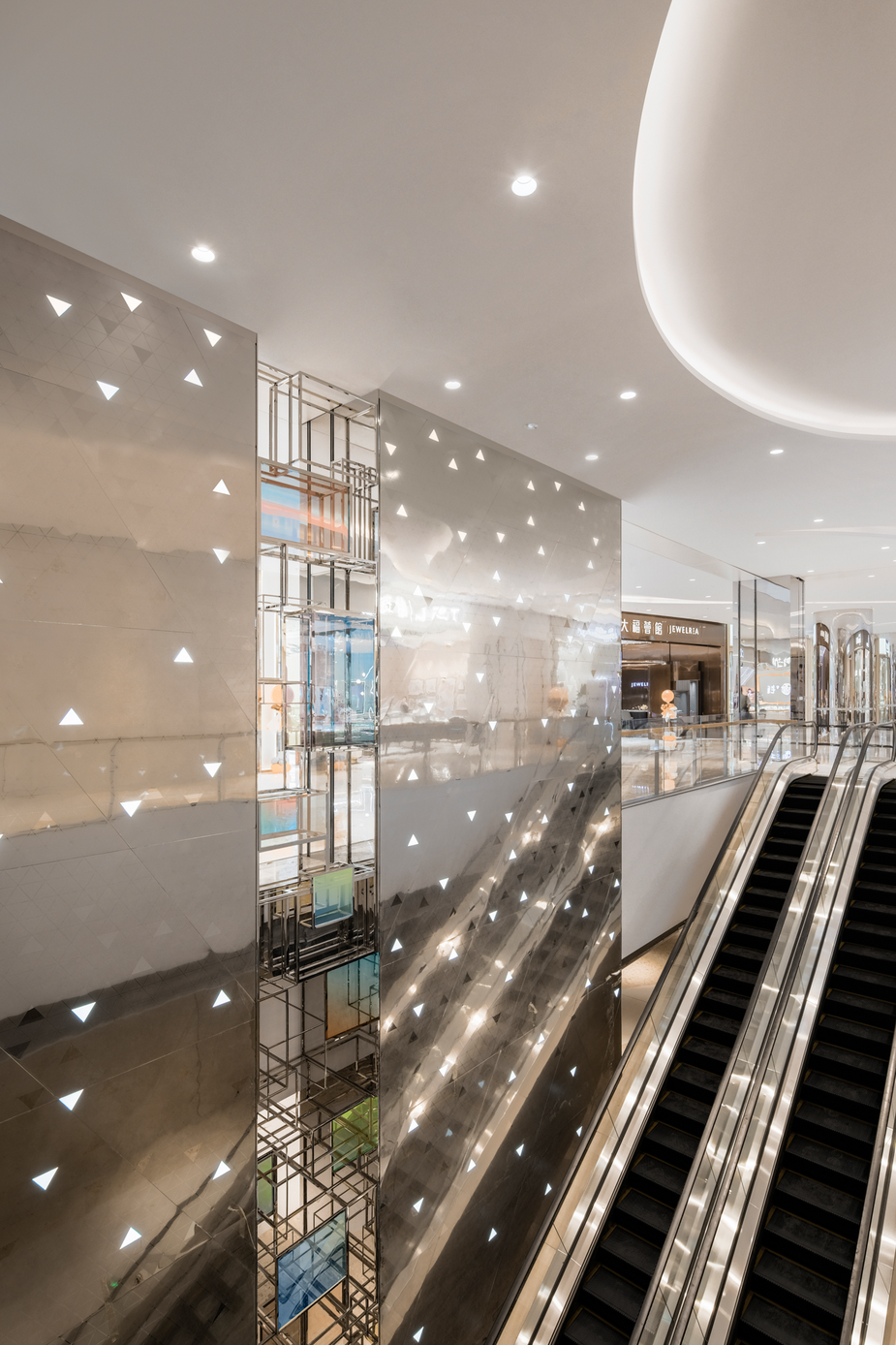 济南华润万象城二期商业项目丨中国山东丨北京靳朝晖设计有限公司-49