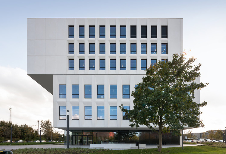 KU Leuven Campus Bruges  Abscis Architecten-9