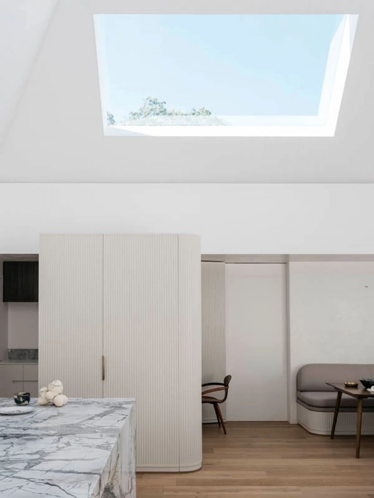 悉尼北部海滩别墅 | 宁静海岸的现代解读-12