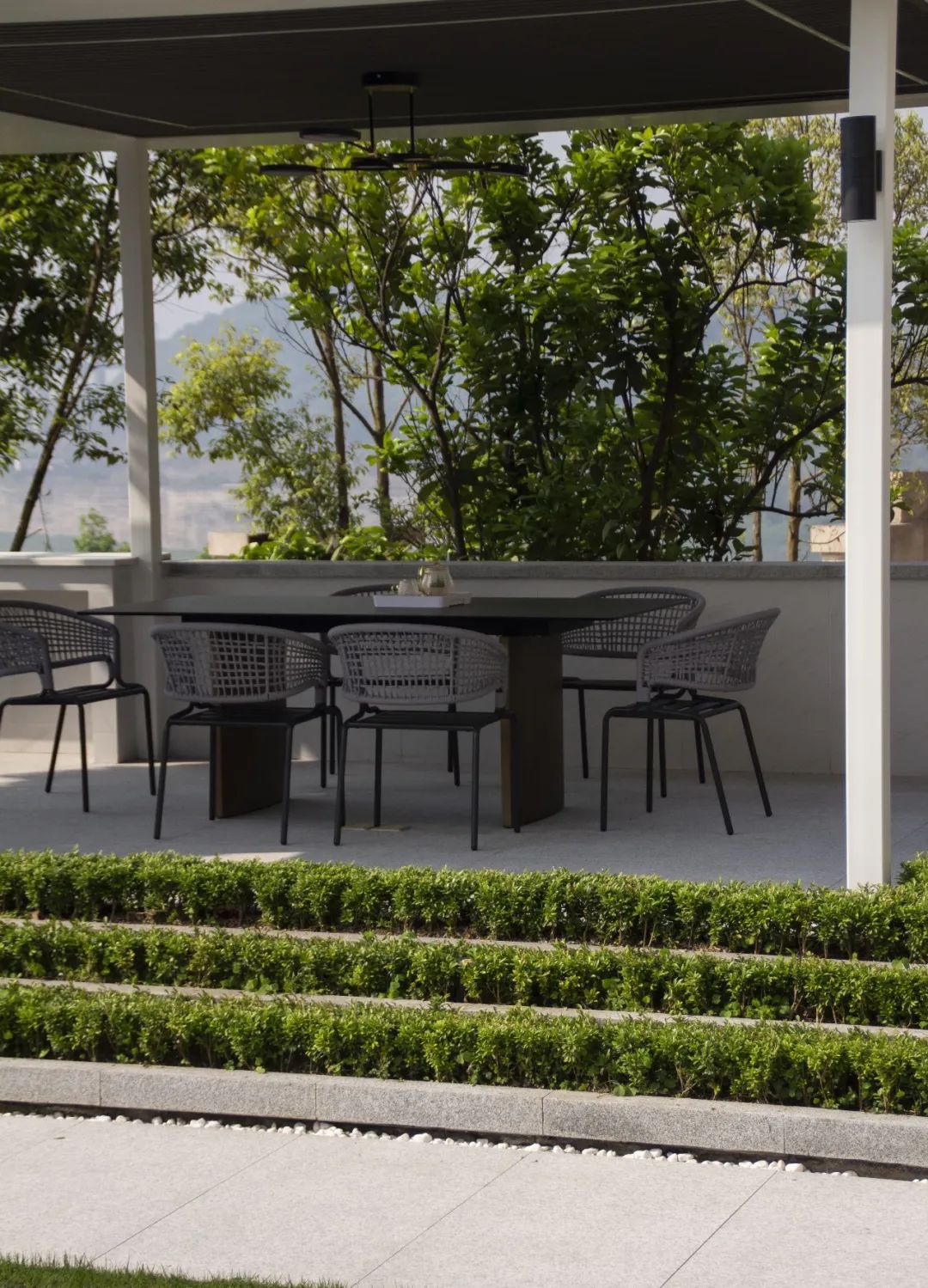 嘉陵江畔的「叠级线条」庭院丨MUSO 设计-27