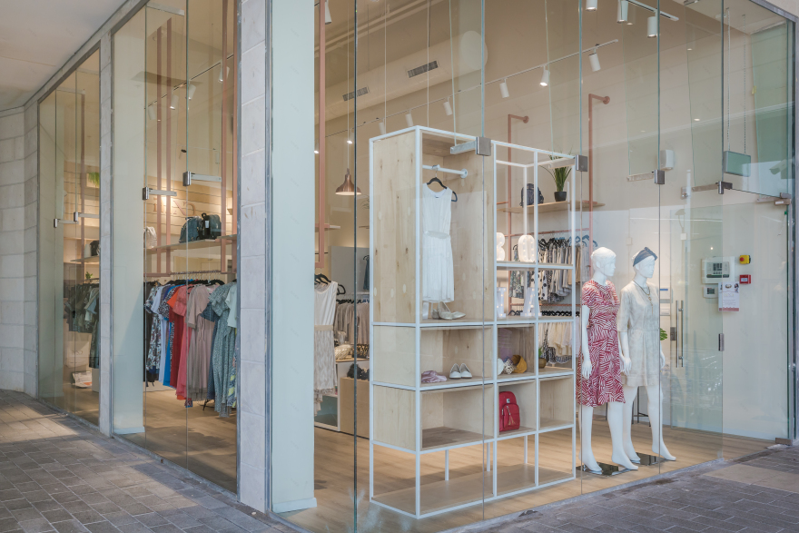 温馨简约的女性服装店-10