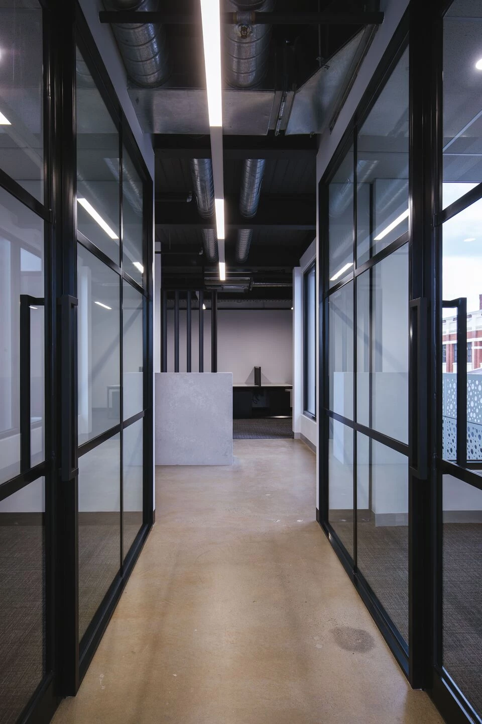 墨尔本工业风办公室设计-16