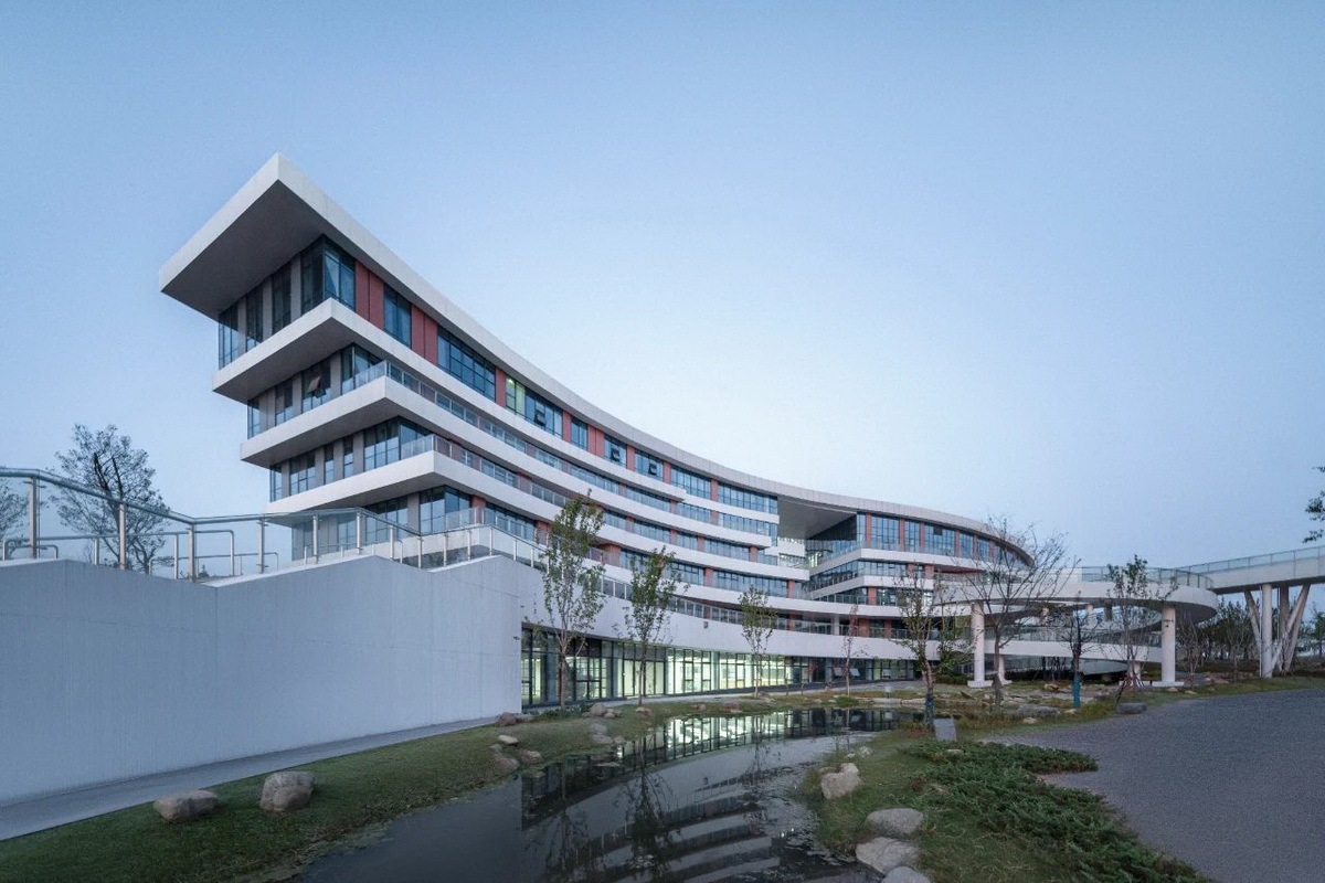 电子科技大学长三角研究院教学区丨中国衢州丨TJAD建筑设计四院-48