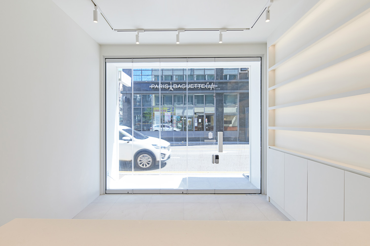 简约风格 8 坪咖啡厅，打造温馨小空间-7