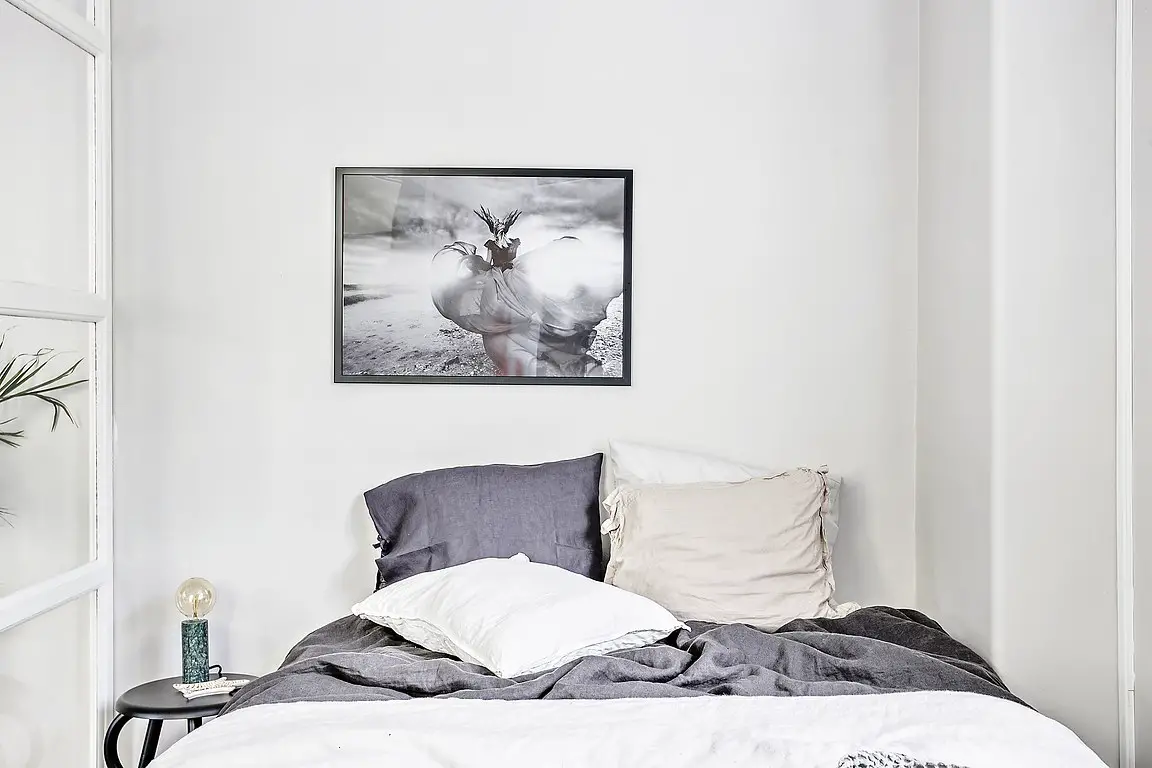 白色玻璃隔墙，打造清新时尚家居空间-7