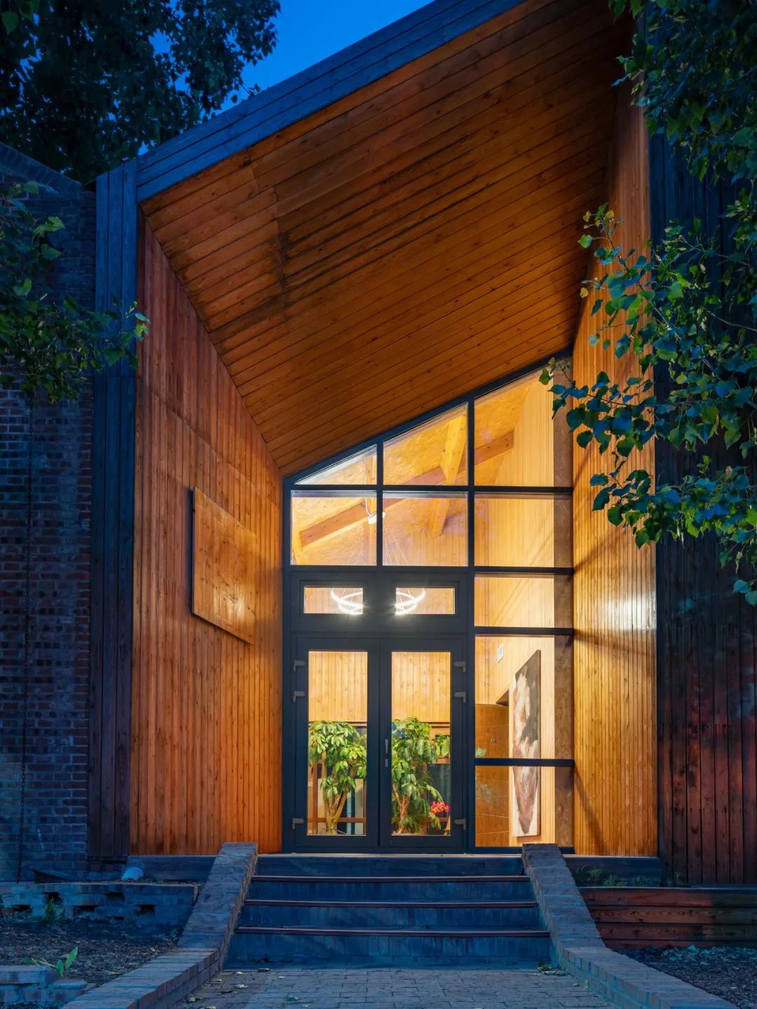 天津教授造神秘住宅：全年不花一分钱水电费，中国首例-124