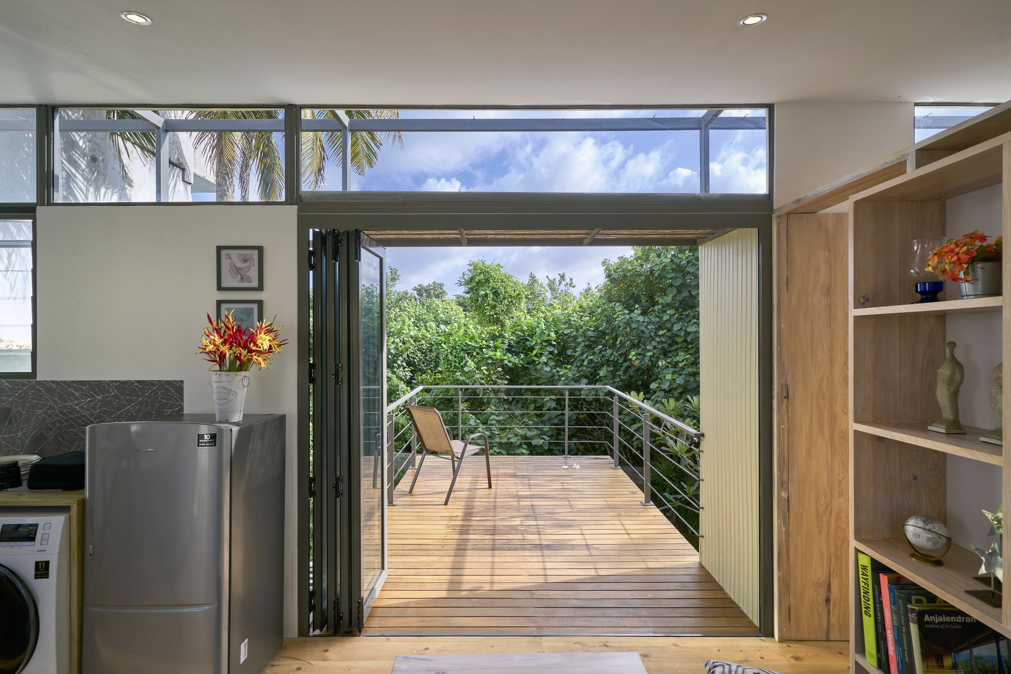 The Studio House  / KWCA - Kosala Weerasekara Chartered Architects-9