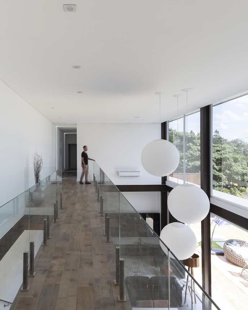 巴西 BT House | 钢构智能玻璃打造室内外一体空间-90