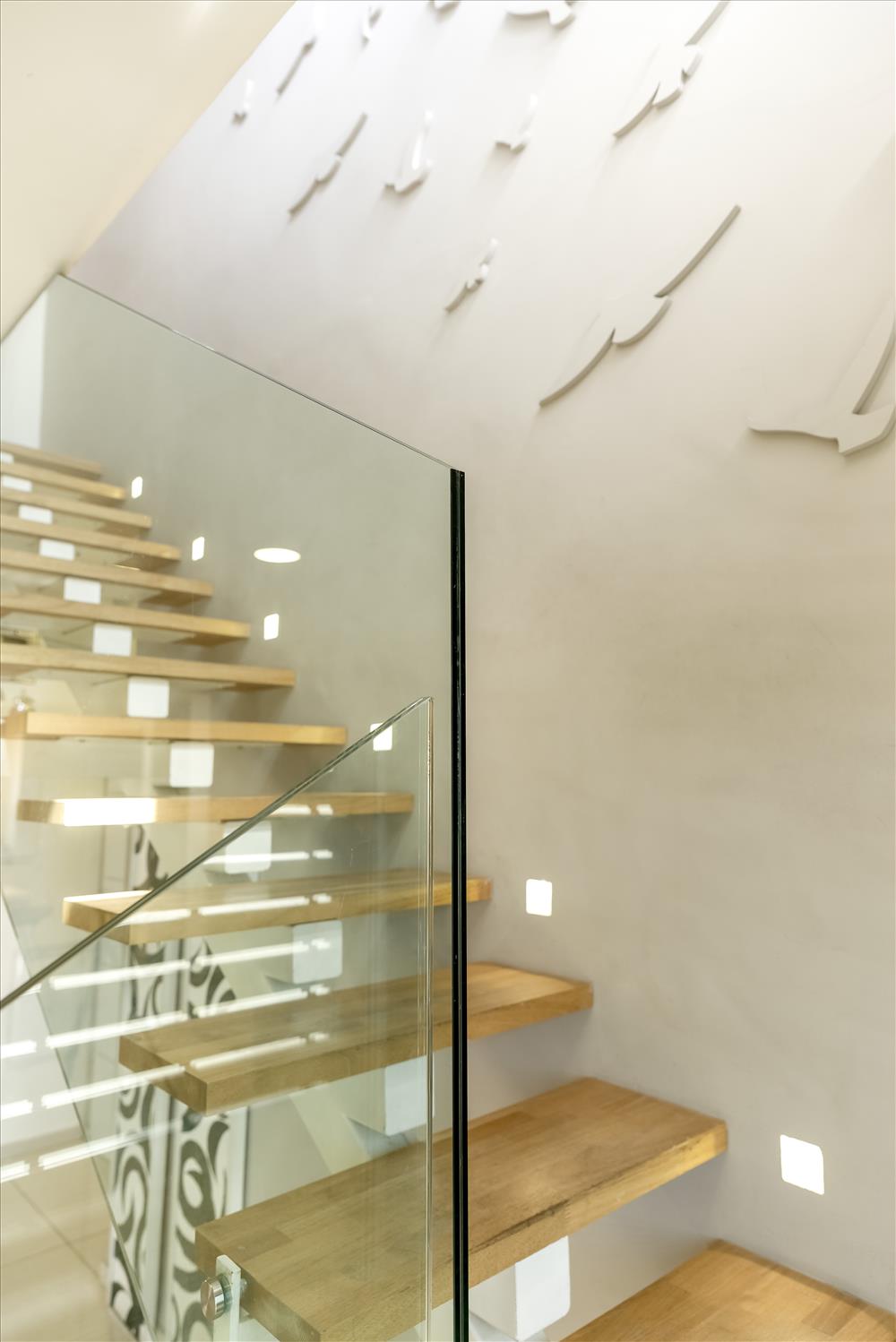 拉马特甘6居室阁楼室内设计丨博坦斯基室内设计与建筑事务所（由什洛米·博坦斯基创办和管理）-10