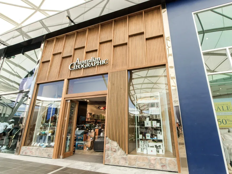 澳大利亚地理杂志线下店铺设计项目丨aplin creative-17