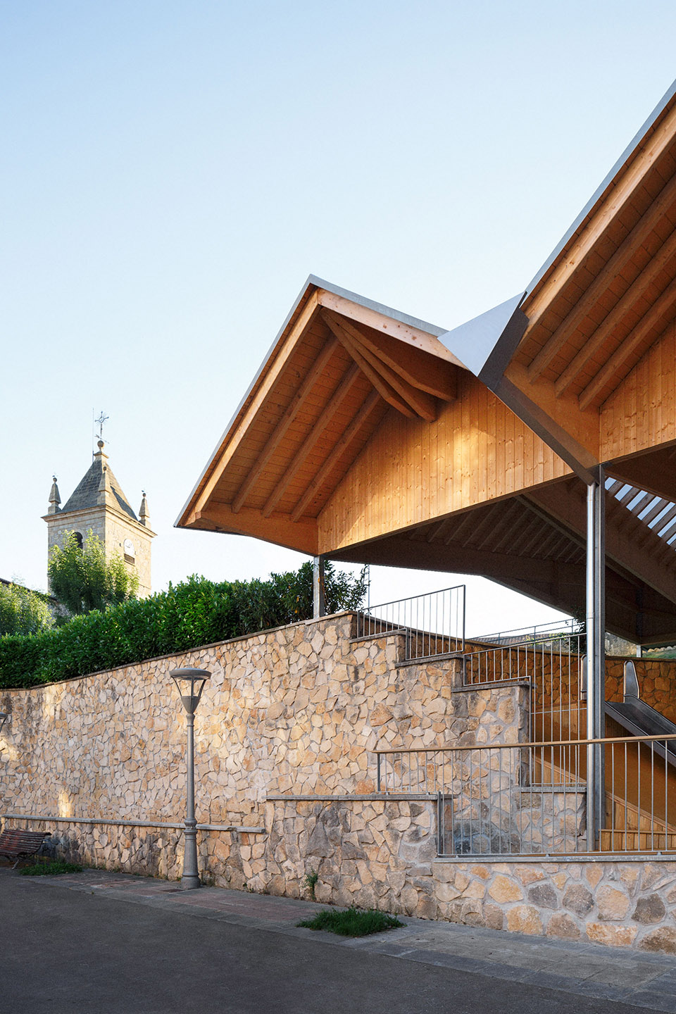 Herriko广场，西班牙 / AZAB-18