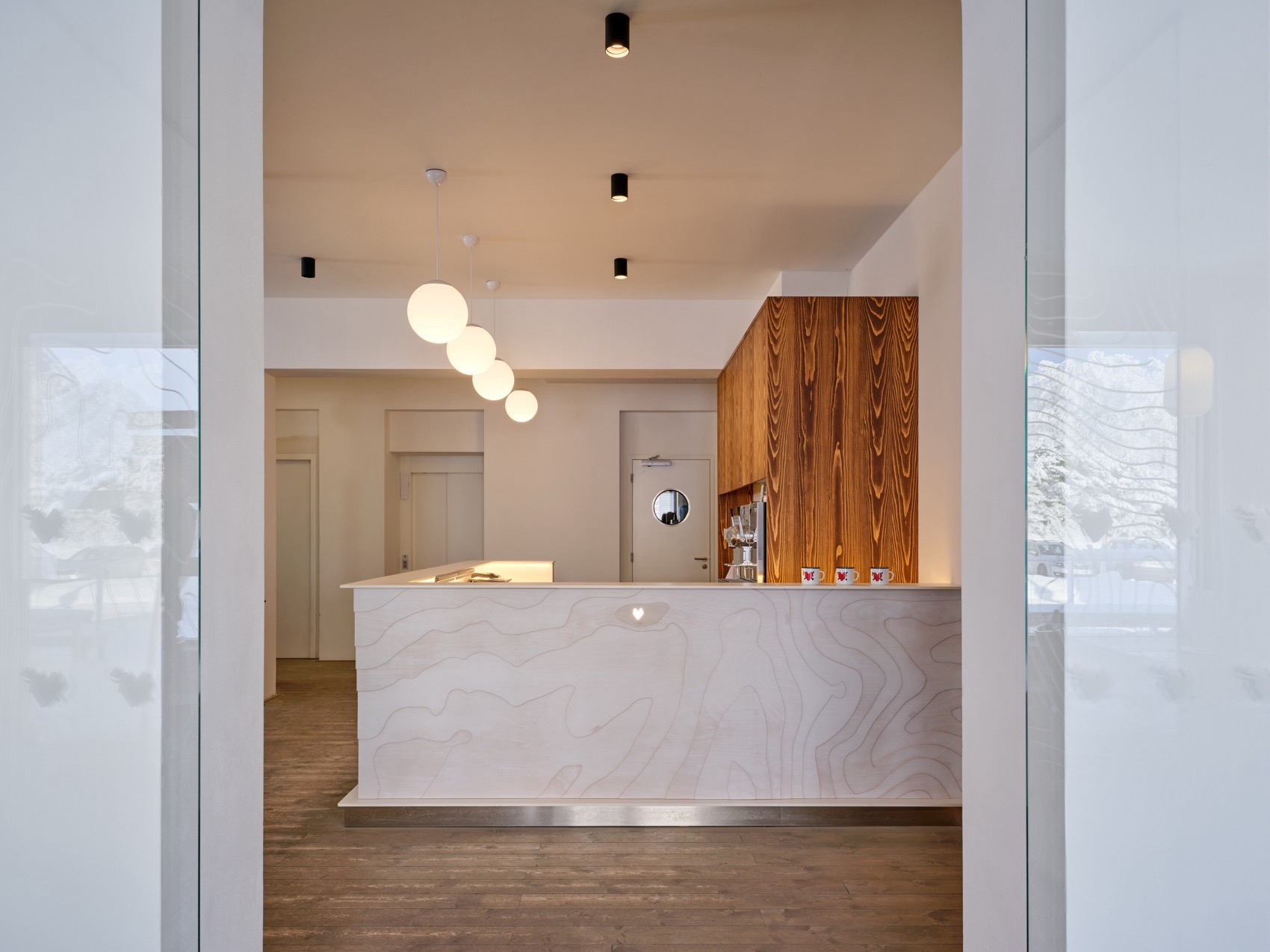 Hořec中心丨捷克丨ADR-28