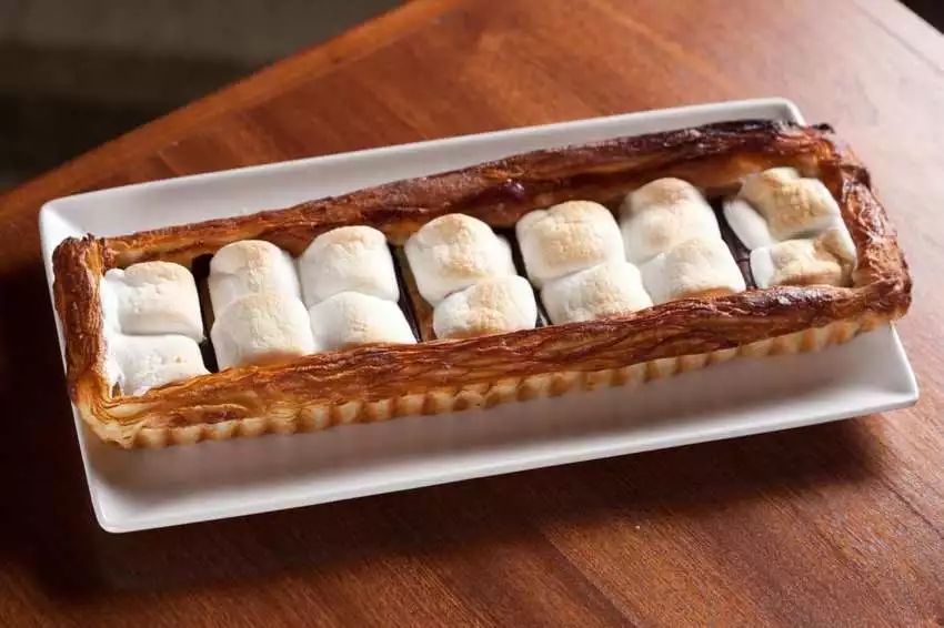 藏身在老建筑里的面包店-15