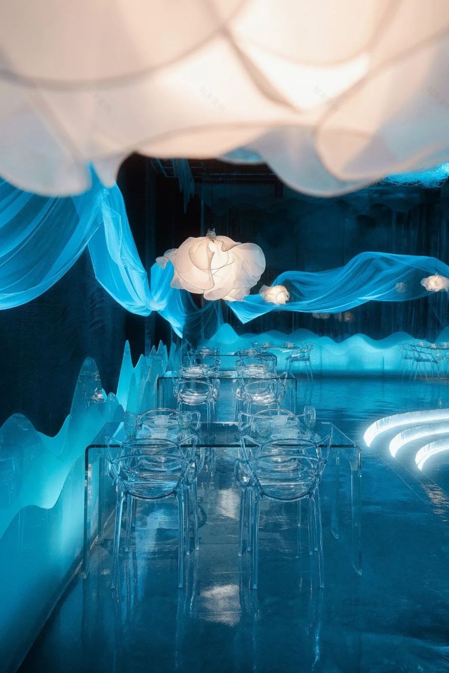 重庆 600㎡概念餐厅“云兮”水墨云雾的梦幻空间-23