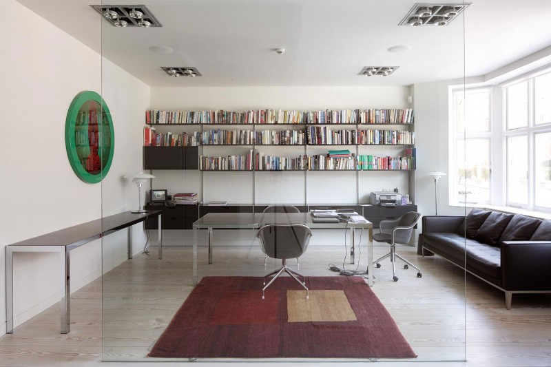 Line House in London-19