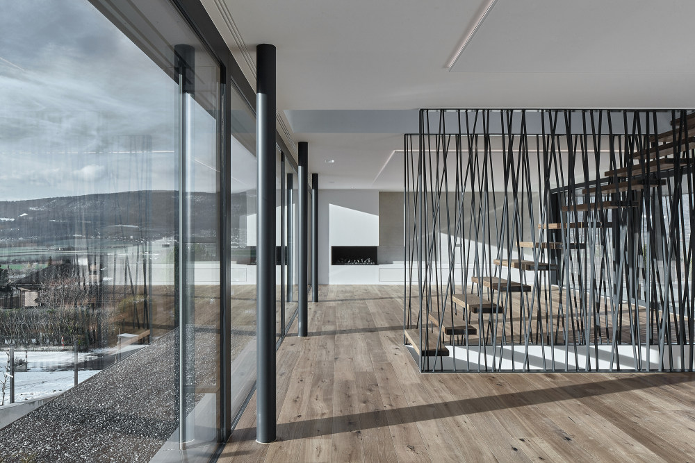 瑞士 Berna 住宅 | 融入景观的三层雕塑式建筑-22