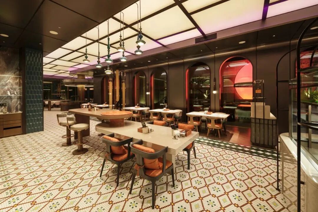 新疆华美胜地库尔勒万丽及万怡酒店七月绽放探索丝路灵感新境地-16