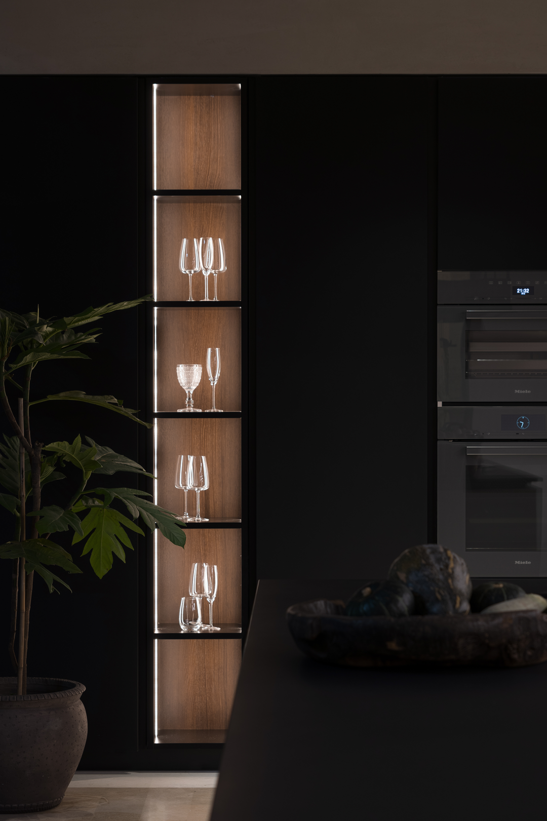 意大利威乃达VENETA CUCINE广州店丨中国广州丨PENG & PARTNERS 鹏和朋友们设计事务所-67