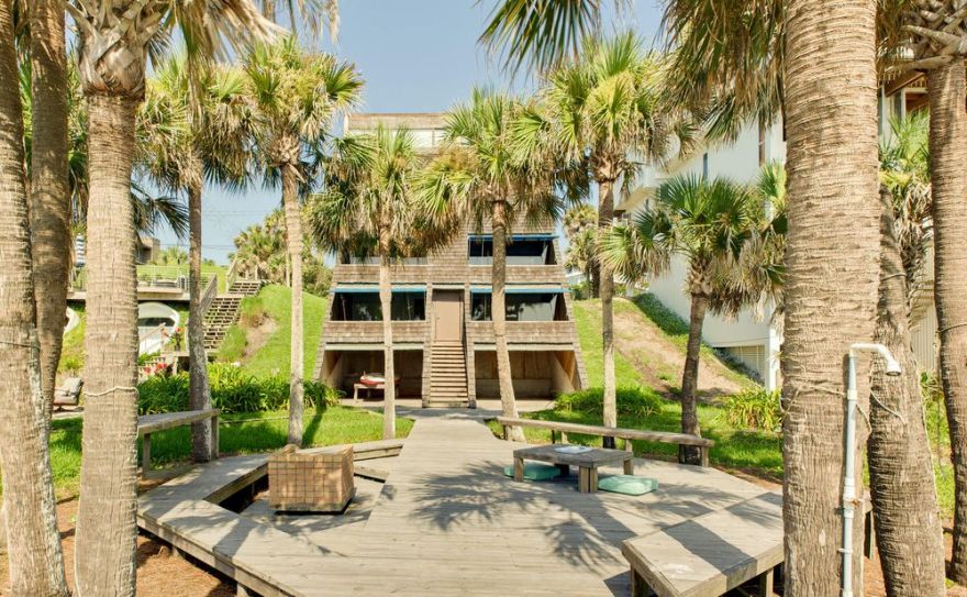 佛罗里达海滩别墅 | 摩根的现代木质空间-17