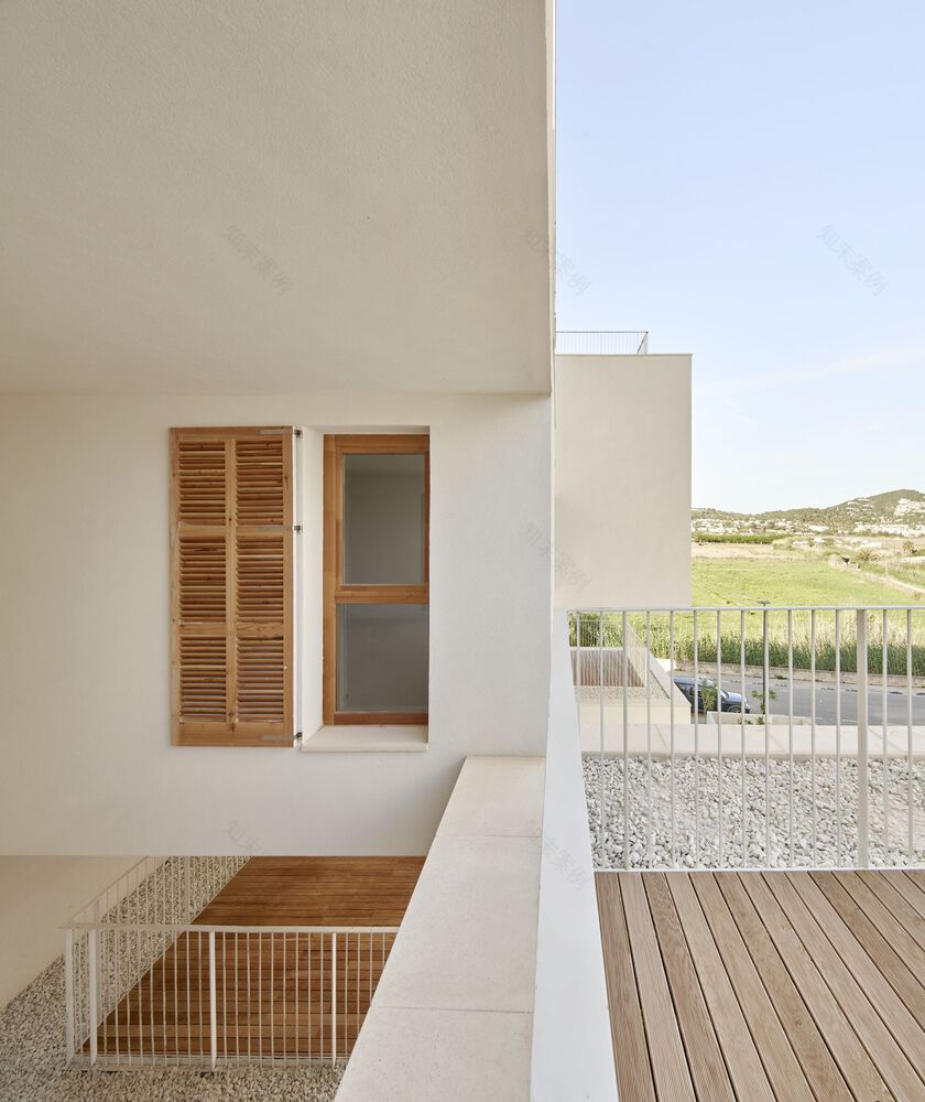 西班牙伊维萨岛社会住房丨RipollTizon Estudio de Arquitectura-11