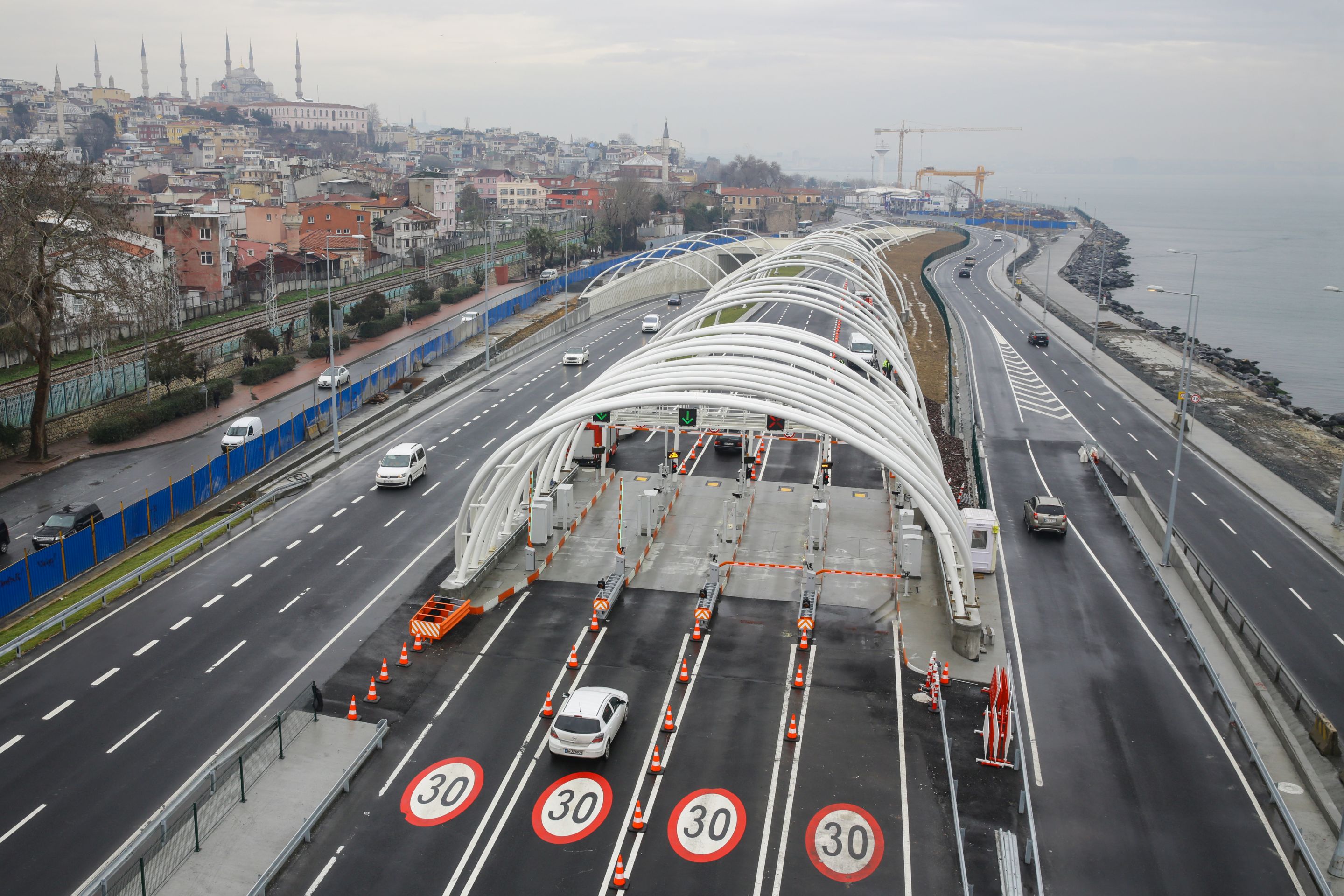 eurasia tunnel igate toll plaza structure and architectural lighting-16