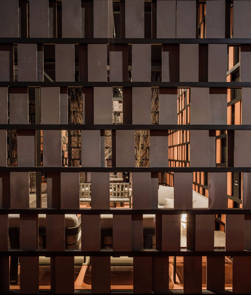 04 07  POINT [2017米兰展]-23