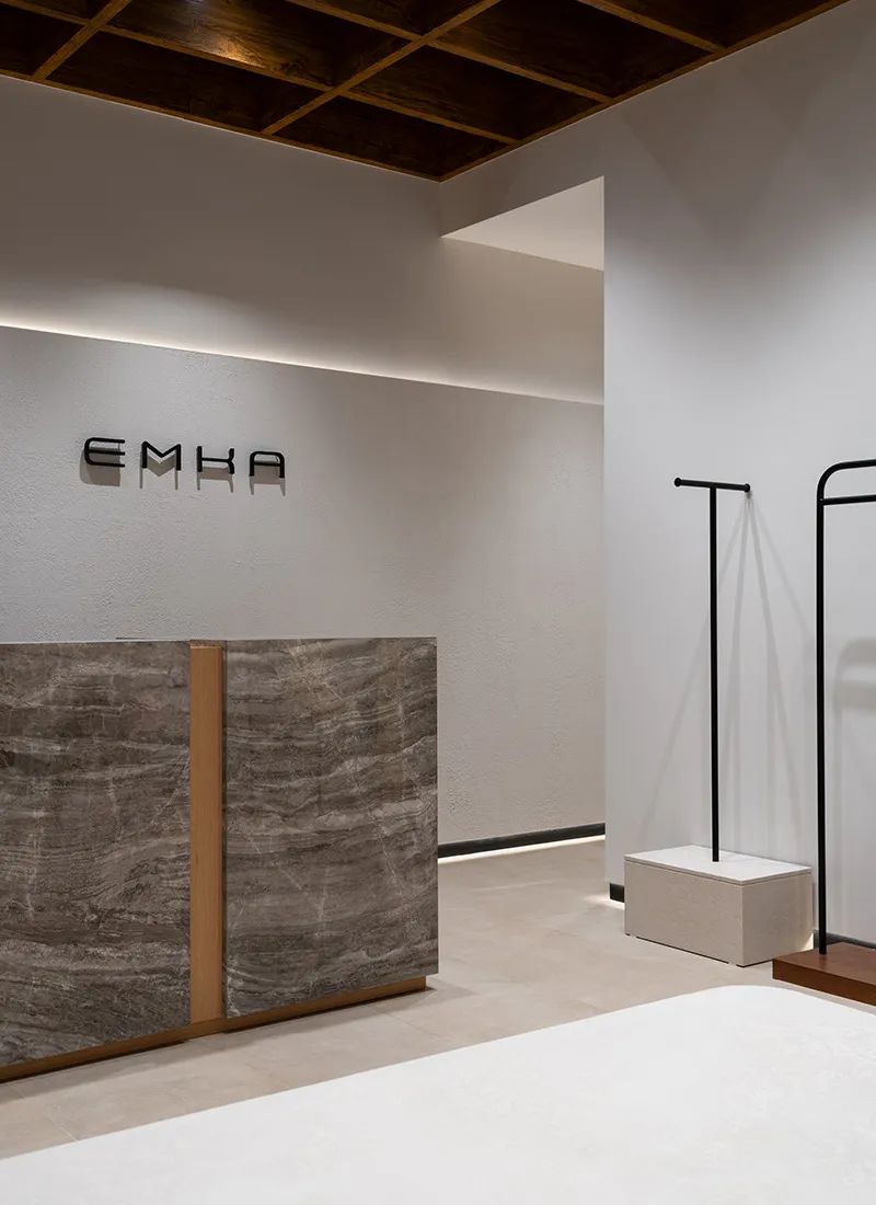 Emka 新店室内设计丨Sinitsa Buro-10