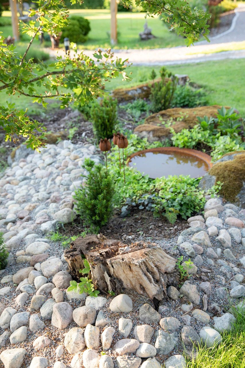 瑞典湖畔的田园诗般乡村生活-10