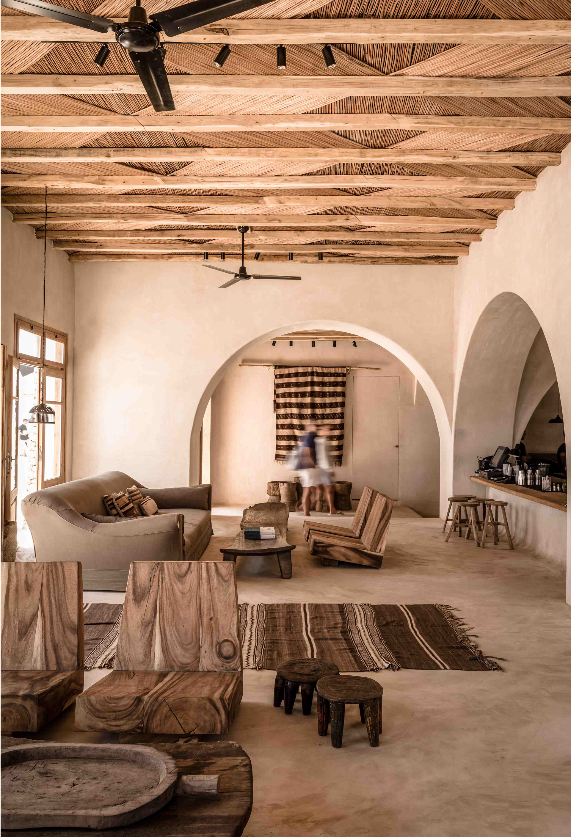 Scorpios Mykonos 02 Annabell Kutucu-35