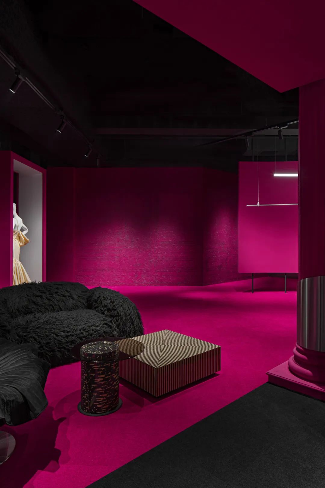 唯惜 LE'PRECIOUS 婚纱郑州双店丨中国郑州丨SALONE DEL SALON|得德设计-26