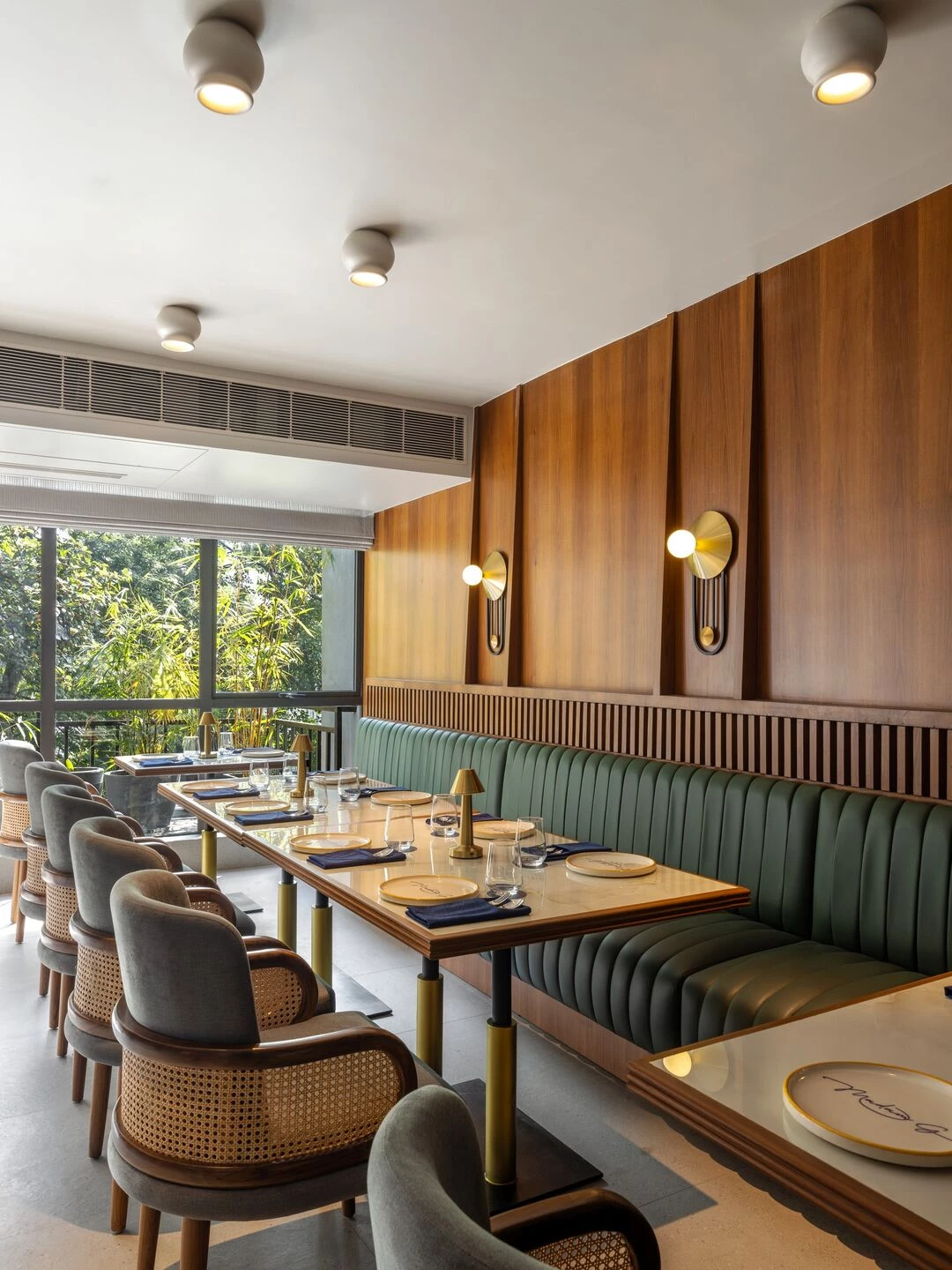 Madam G 餐厅丨印度加尔各答丨A Square Designs-6
