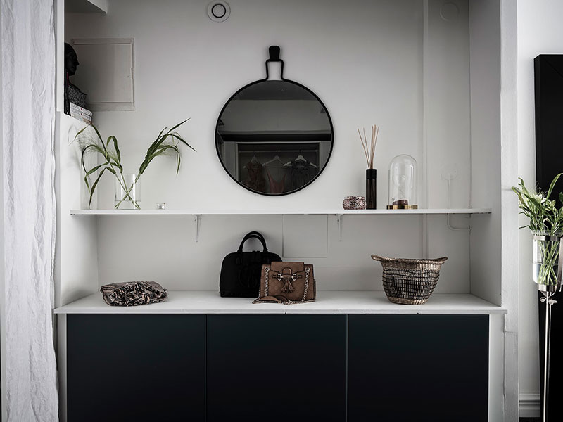 瑞典工业风小公寓 | 高挑空间与巨型窗户的完美结合-20