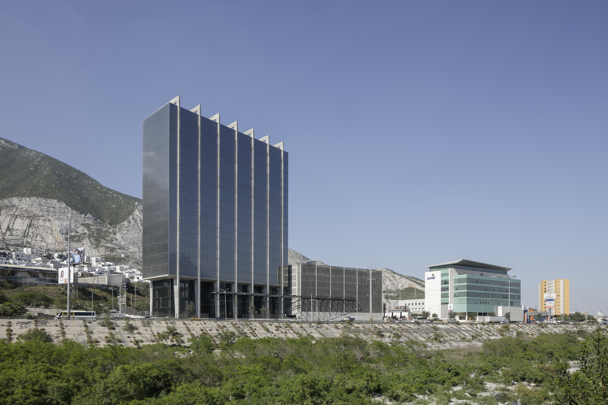 墨西哥 Monterrey Albia 办公大楼-20