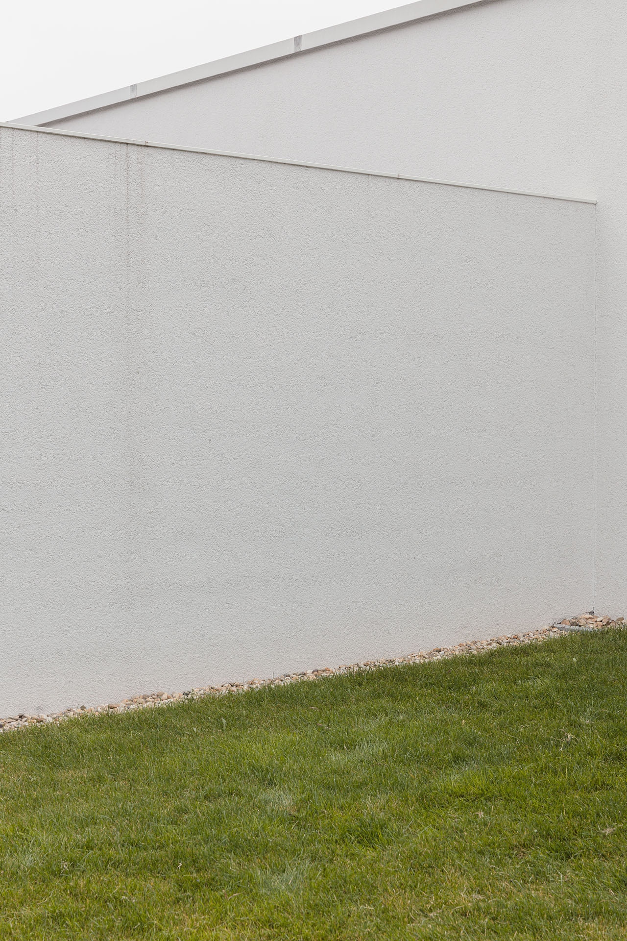 Kisvárosi átrium（不对称双拼中庭住宅）丨匈牙利丨Balog Ádám,Serfel Tamás-23