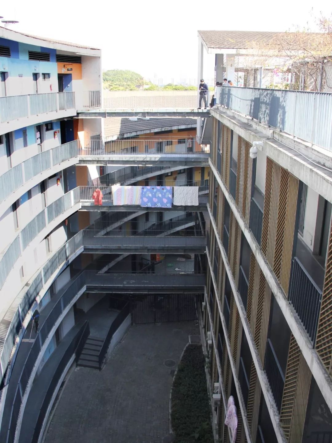 羊城漫游，体验土楼公舍与紫泥堂创意园的别样魅力-61