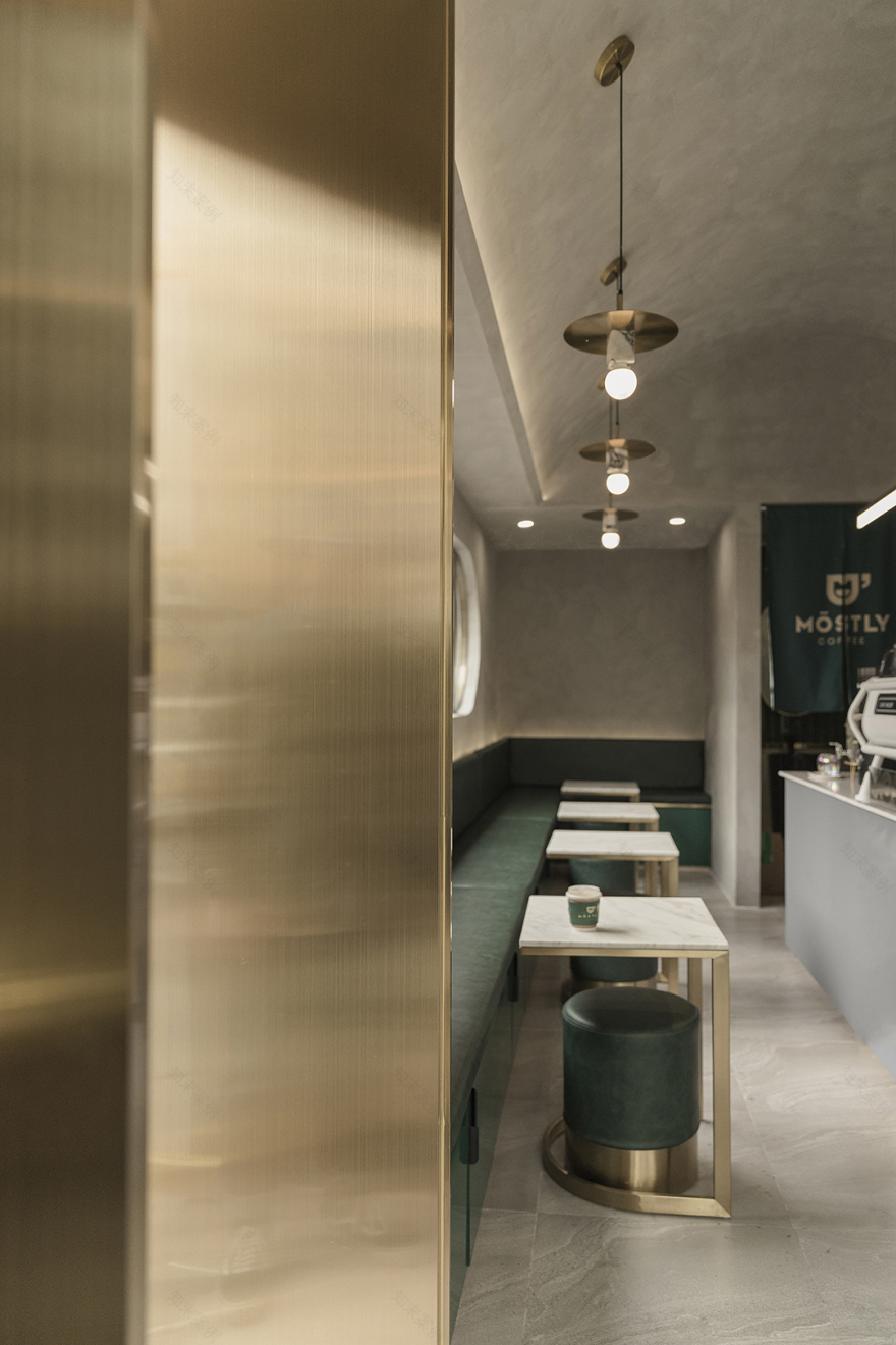佛山Mostly Cafe | 灰盒子里的洞穴空间-24