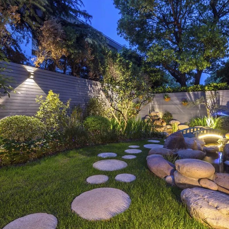 花园植物搭配的艺术与功能-86