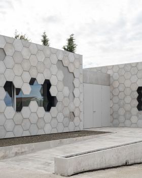 Matilde Rosa Araújo 中小学实验室丨葡萄牙丨GGLL 工作室