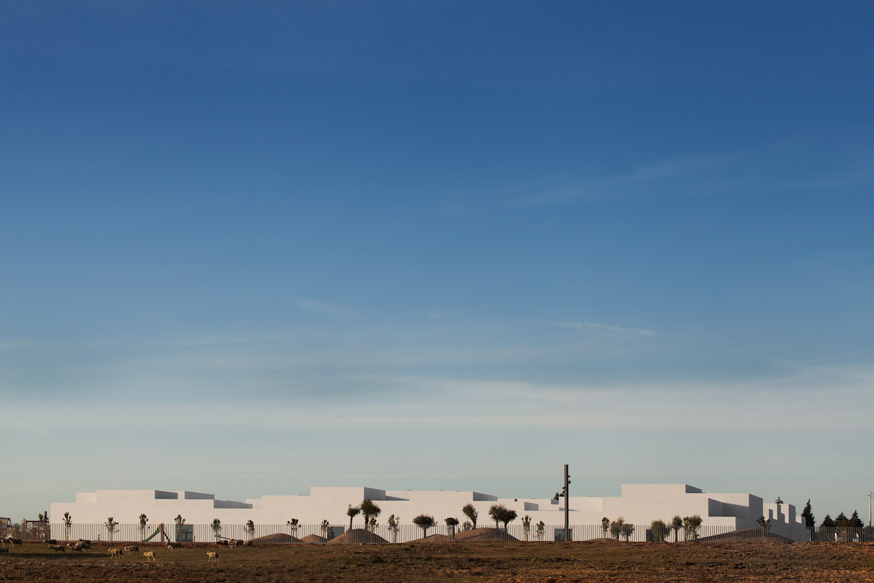 Aires Mateus 打造独特校园空间-70