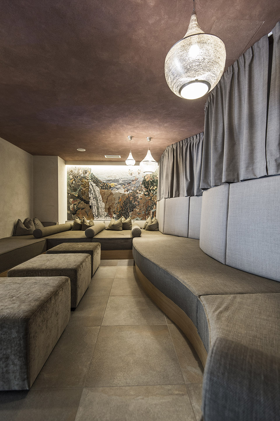 游弋于天地间 & 拥有漂浮大泳池的意大利Hubertus 酒店 / noa* -128