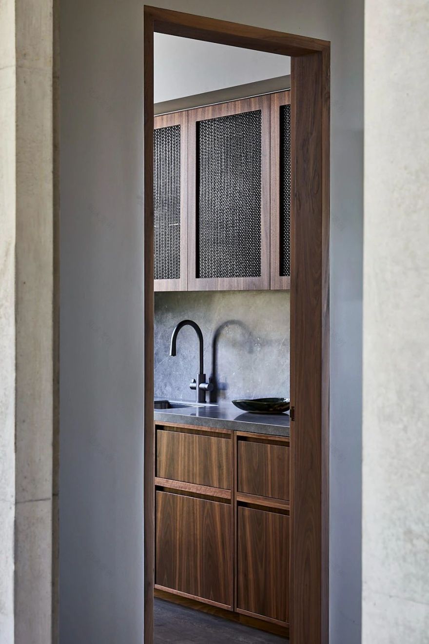 悉尼极简主义的别墅丨澳大利亚悉尼丨澳大利亚建筑师和家具设计师丹尼尔博丹-12