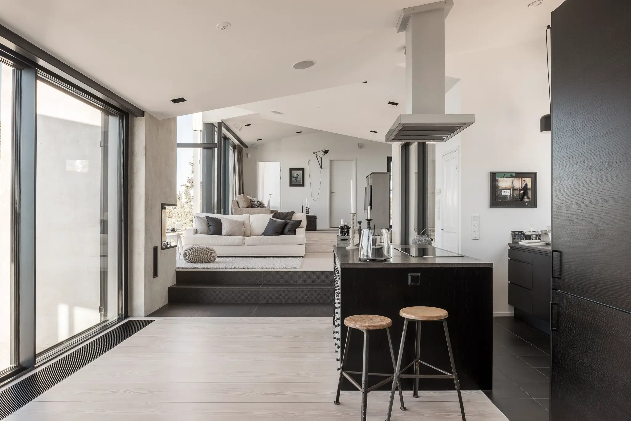 瑞典湖泊度假屋 | 梦幻般的水边度假胜地-3