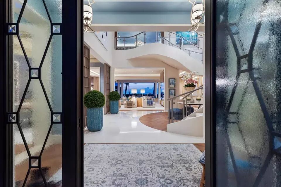 佛罗里达海滨豪宅：6卧11卫的阔绰海滩庄园-19