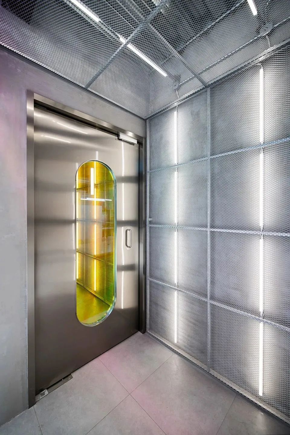 Bwzy Lab | 光与色的游戏室-12