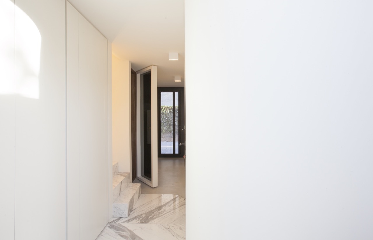 比利时哈塞尔特现代家庭住宅-54