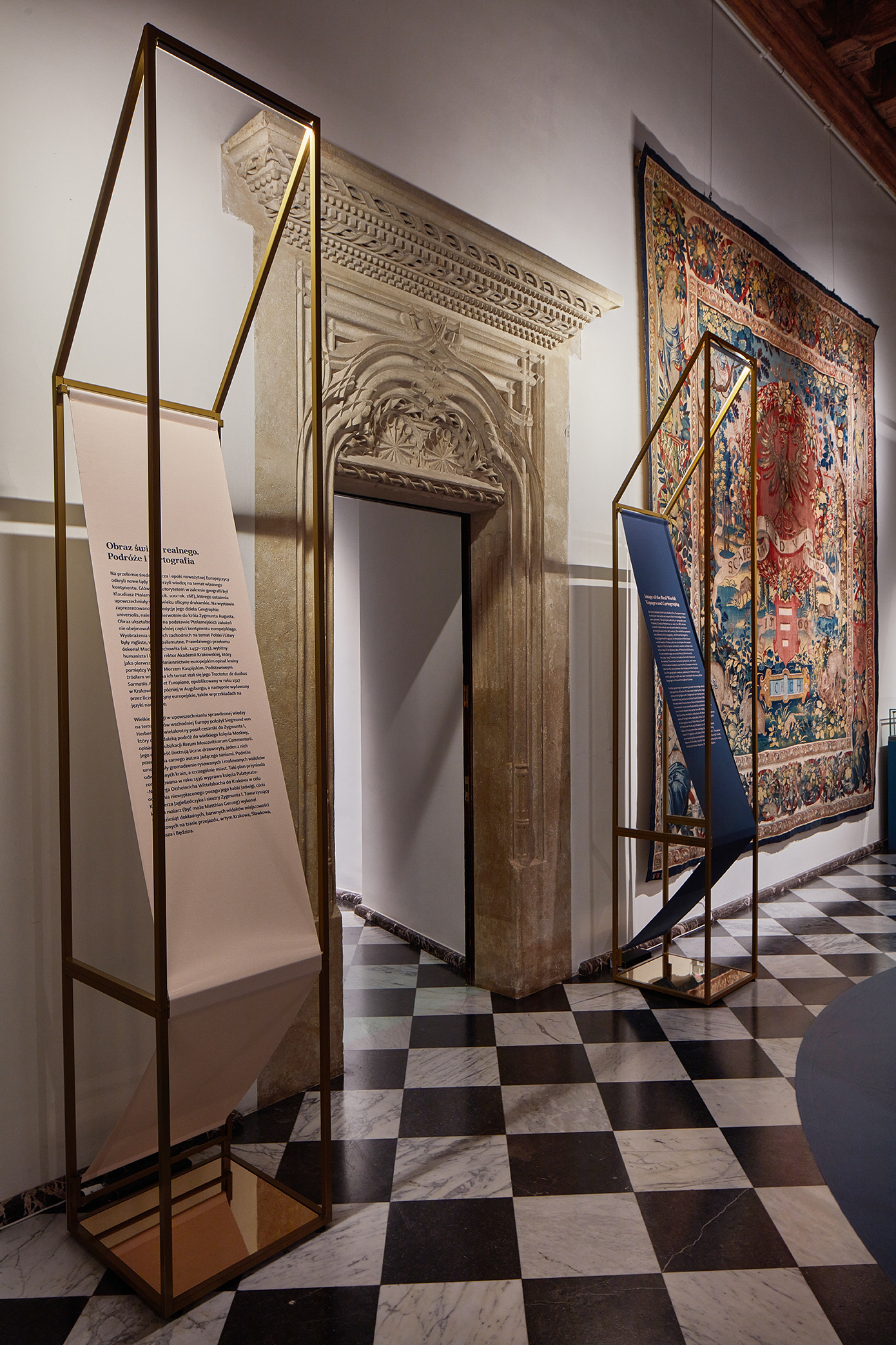 Image of the Golden Age 展览设计丨波兰丨Adam Orlewicz,PhD-13