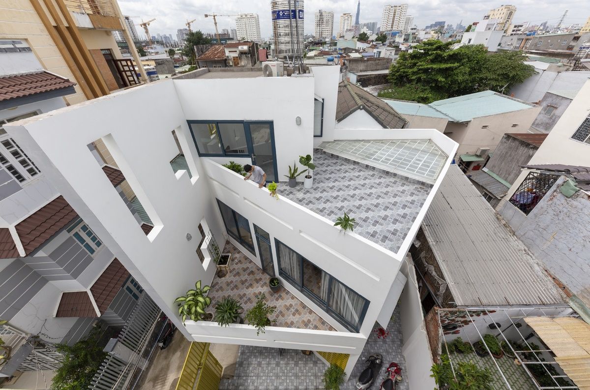 超酷设计！河内独特的“阳光房”住宅-23