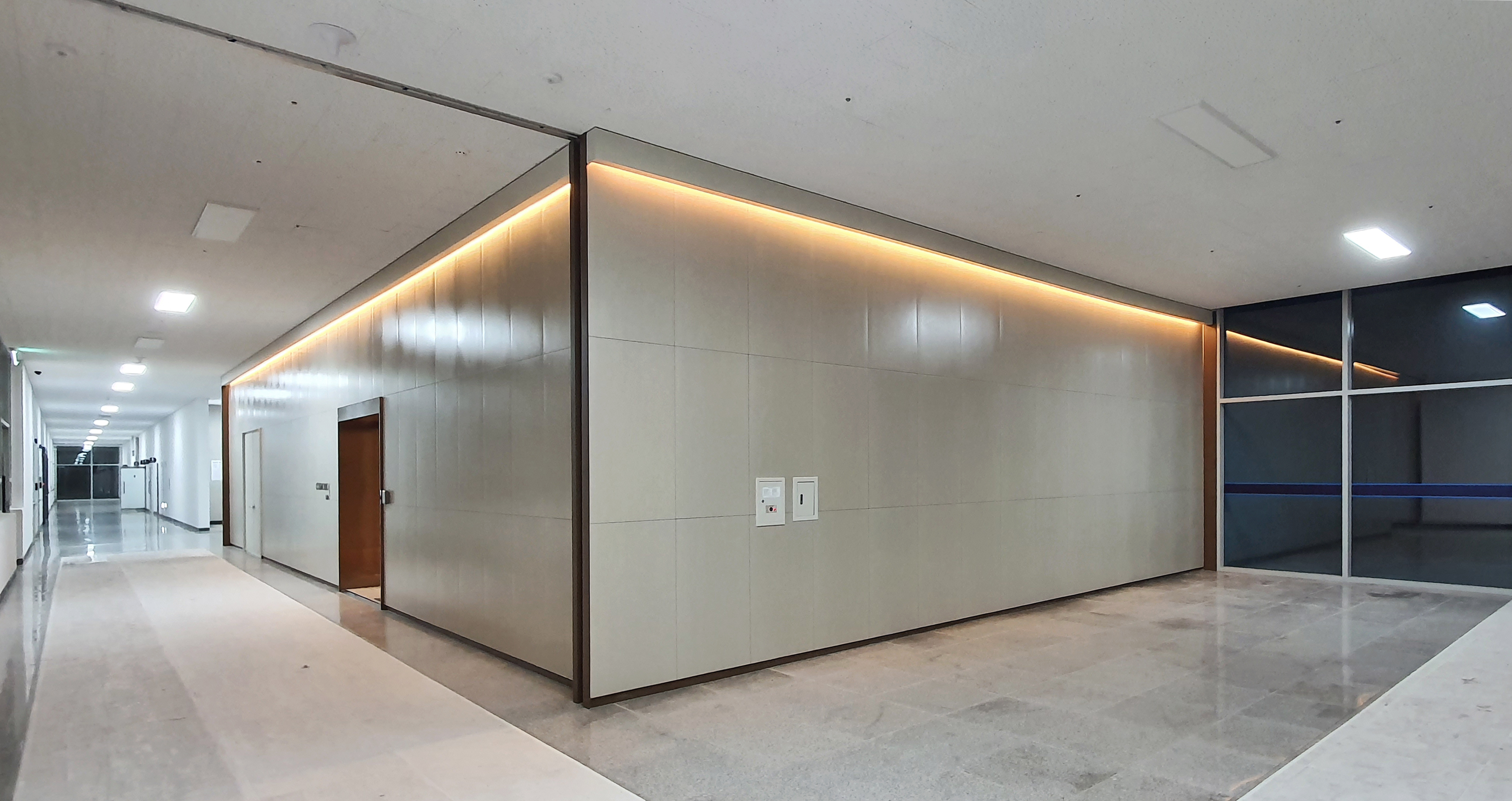 环保氛围的 90 平米化妆品原料公司办公室设计-21